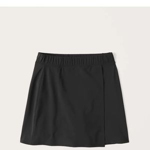 Abercrombie and Fitch travelor skort